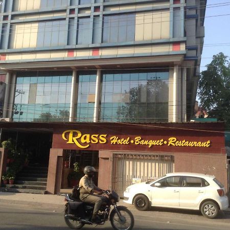 Rass Hotel Kānpur Eksteriør bilde