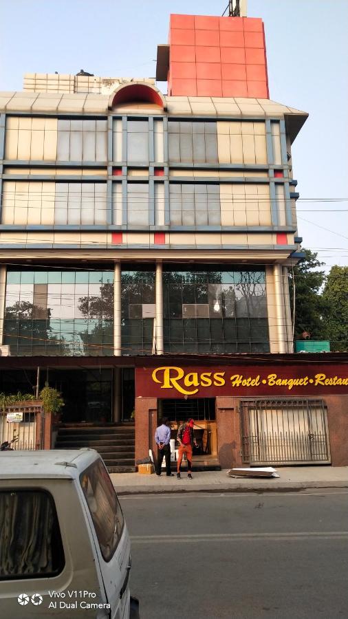 Rass Hotel Kānpur Eksteriør bilde
